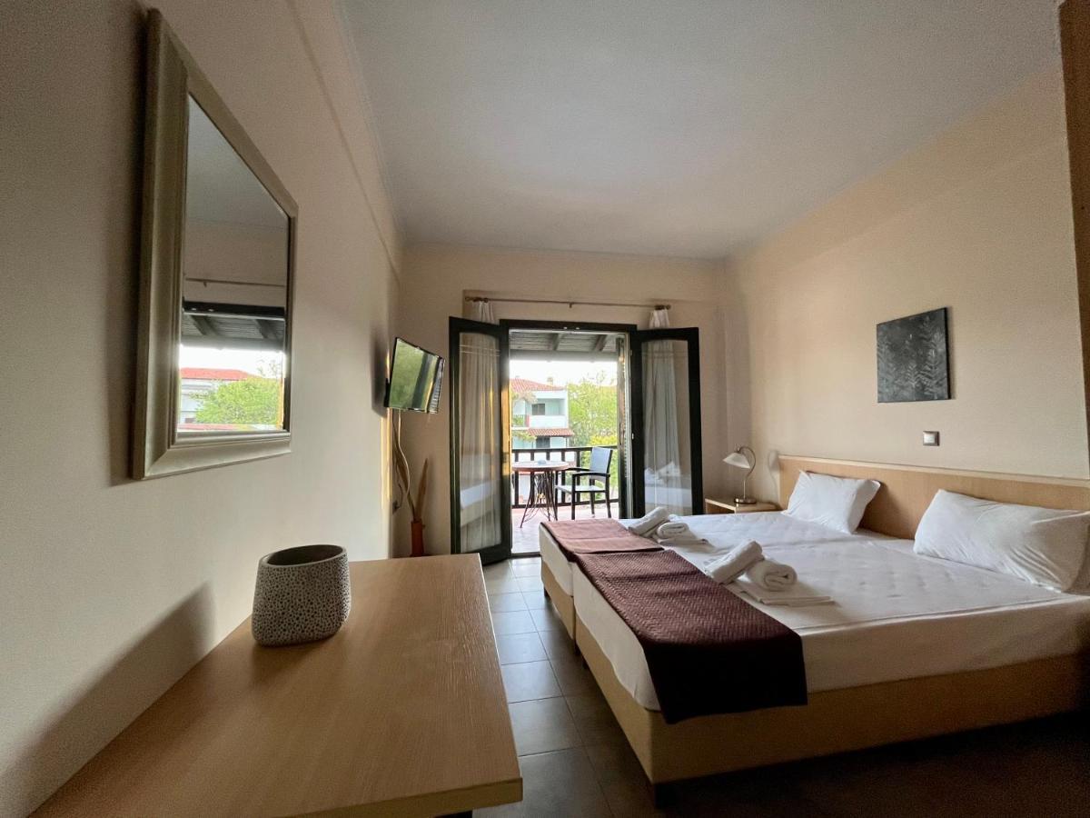 Eden Hotel Afytos Eksteriør billede